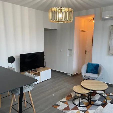 Cosy Entre Paris Et Apartment